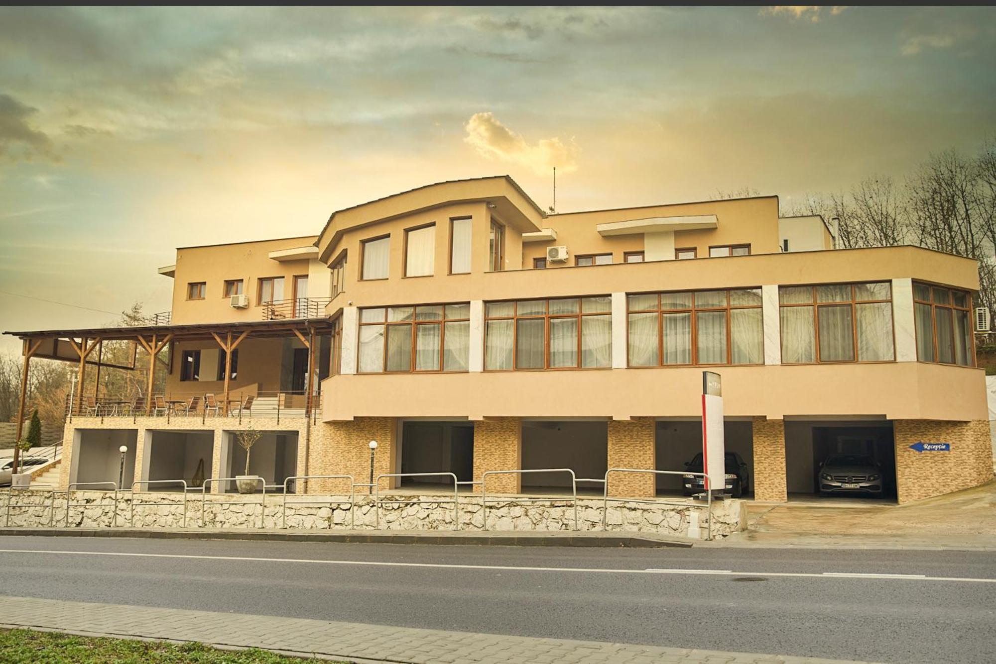 Vila Etikette Baile Felix Exterior photo